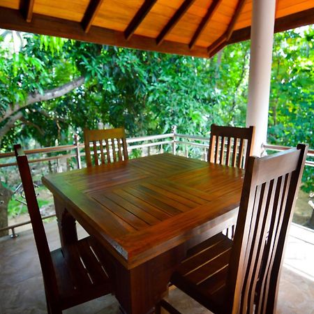 פולונרואה Binara Home Stay מראה חיצוני תמונה