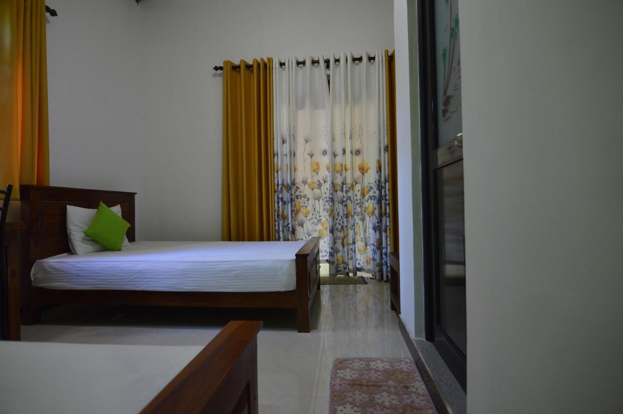 פולונרואה Binara Home Stay מראה חיצוני תמונה