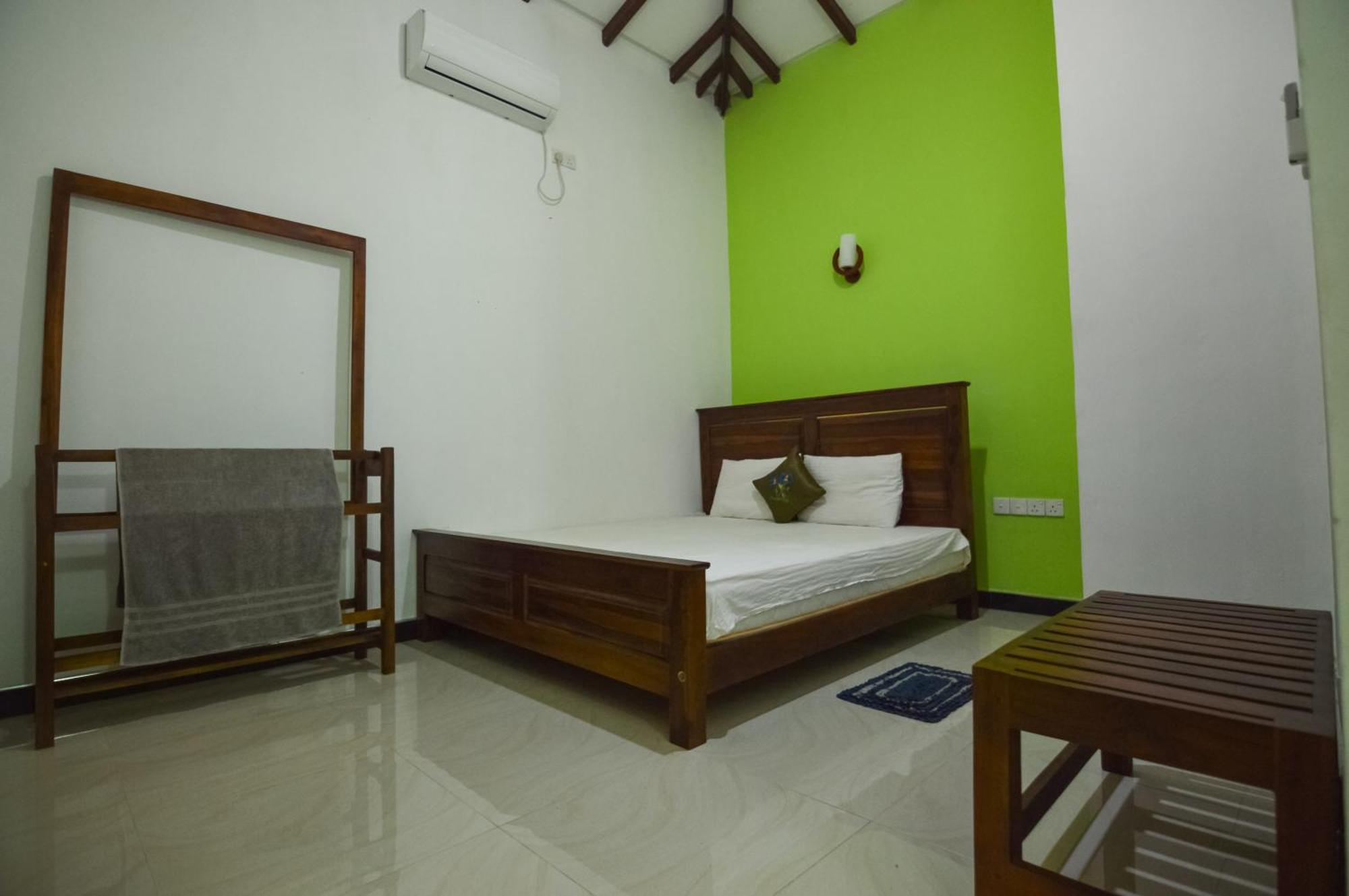 פולונרואה Binara Home Stay מראה חיצוני תמונה
