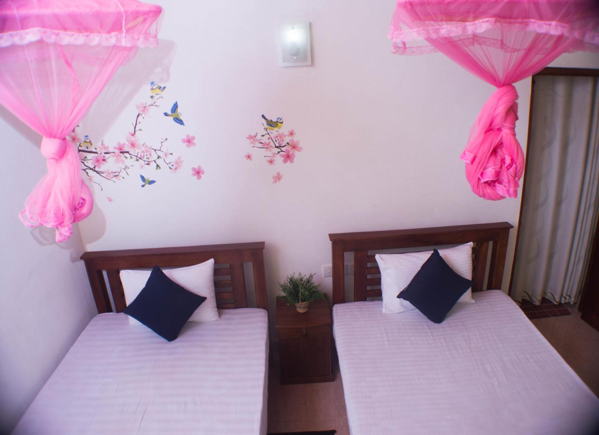 פולונרואה Binara Home Stay חדר תמונה