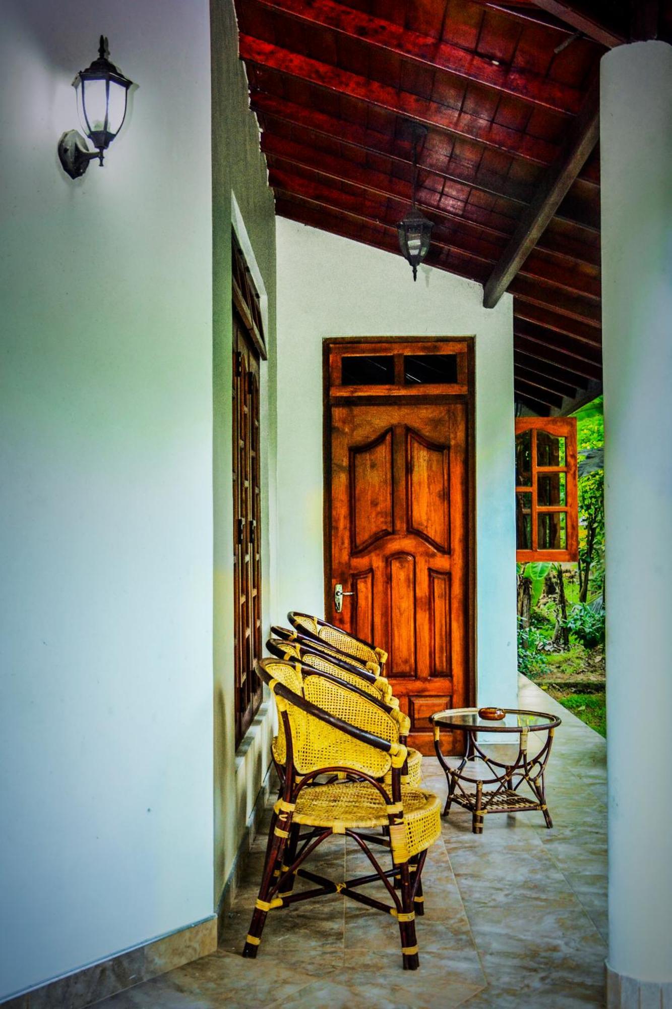 פולונרואה Binara Home Stay חדר תמונה