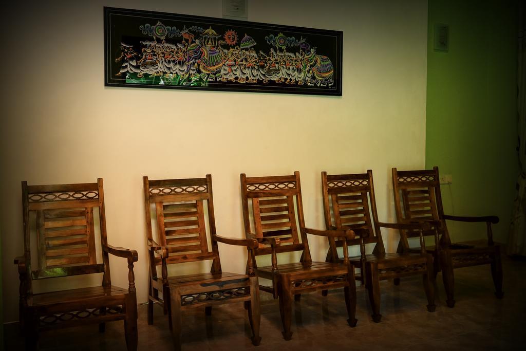 פולונרואה Binara Home Stay מראה חיצוני תמונה
