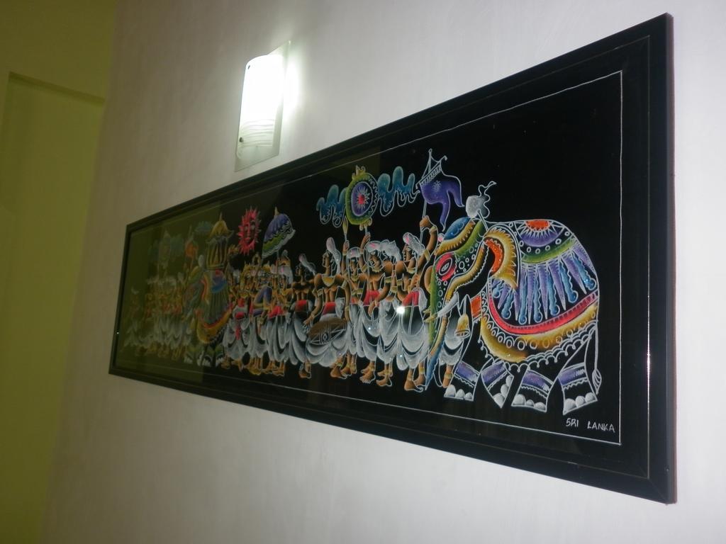 פולונרואה Binara Home Stay מראה חיצוני תמונה